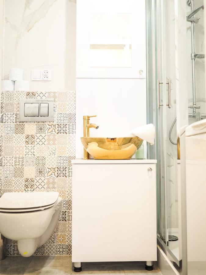 Apartel Krolikarnia ワルシャワ エクステリア 写真